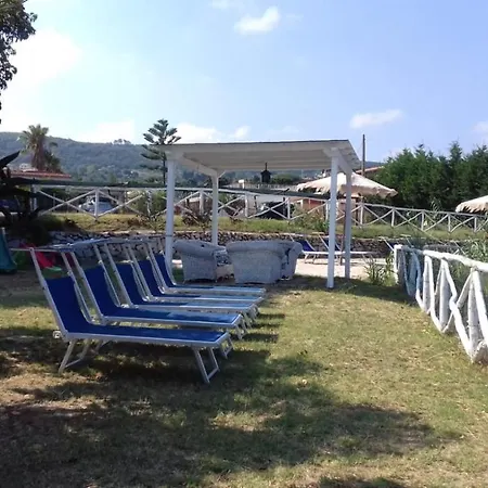 Araba Fenice Aparthotel Tropea