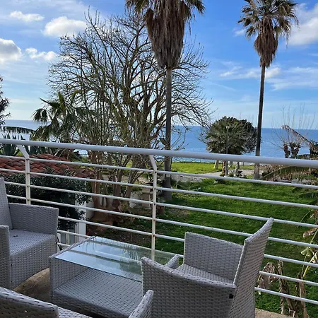 Araba Fenice Aparthotel Tropea