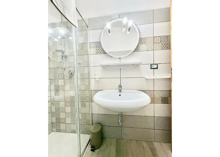 Araba Fenice * טרופאה