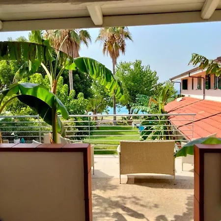 Апарт-отель Araba Fenice Тропея