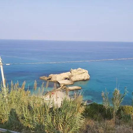 Araba Fenice Апарт-отель Тропея