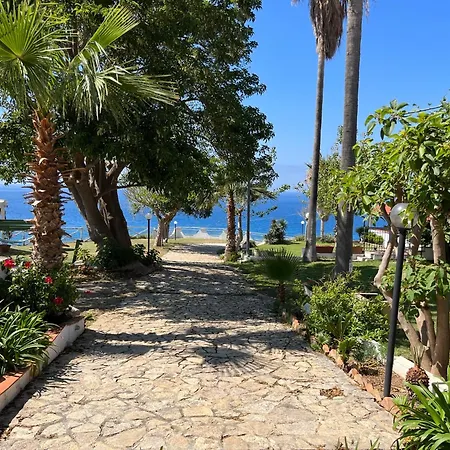 Araba Fenice Апарт-отель *