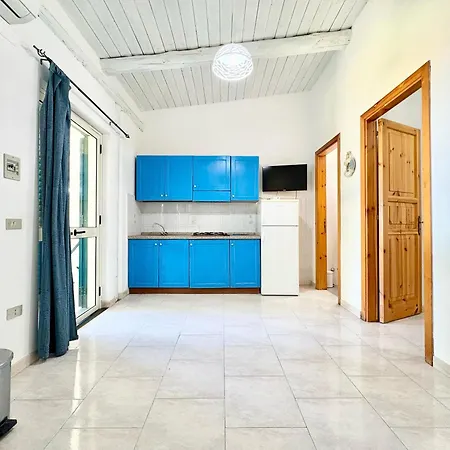 Araba Fenice Tropea